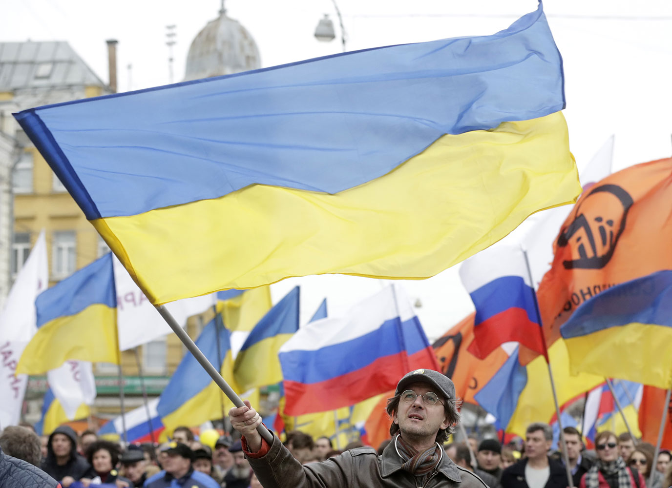 Ce sondaje de opinie citește Putin despre Ucraina? Și cum cum se raportează ucrainenii la Rusia